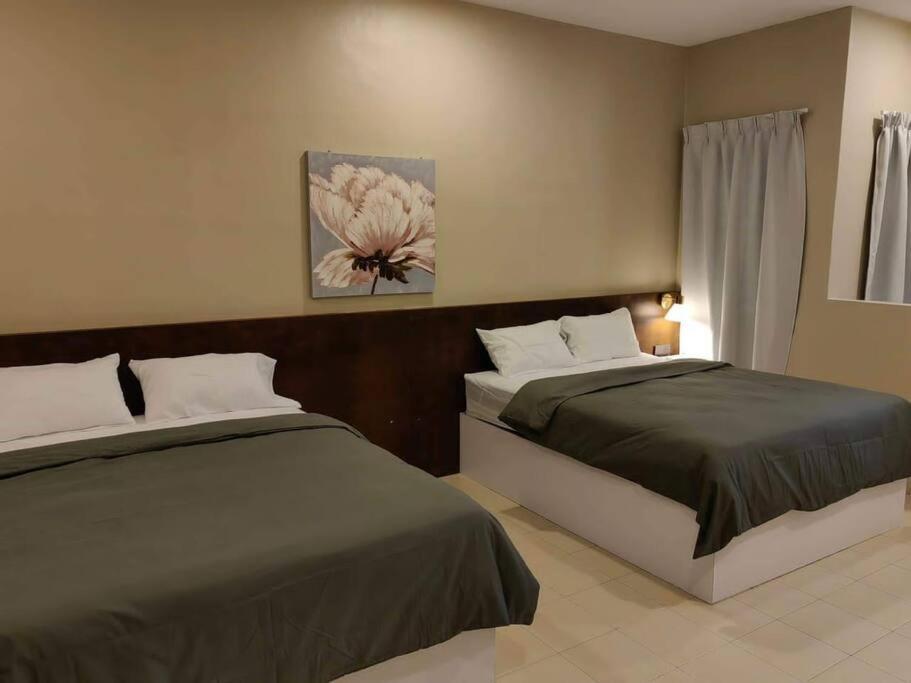 T House Nearby Kuantan East Coast Shopping Mall Ngoại thất bức ảnh